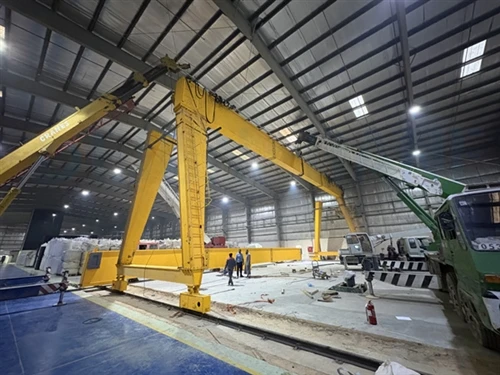 Instalación de grúa pórtico de dos vigas en Arabia Saudí